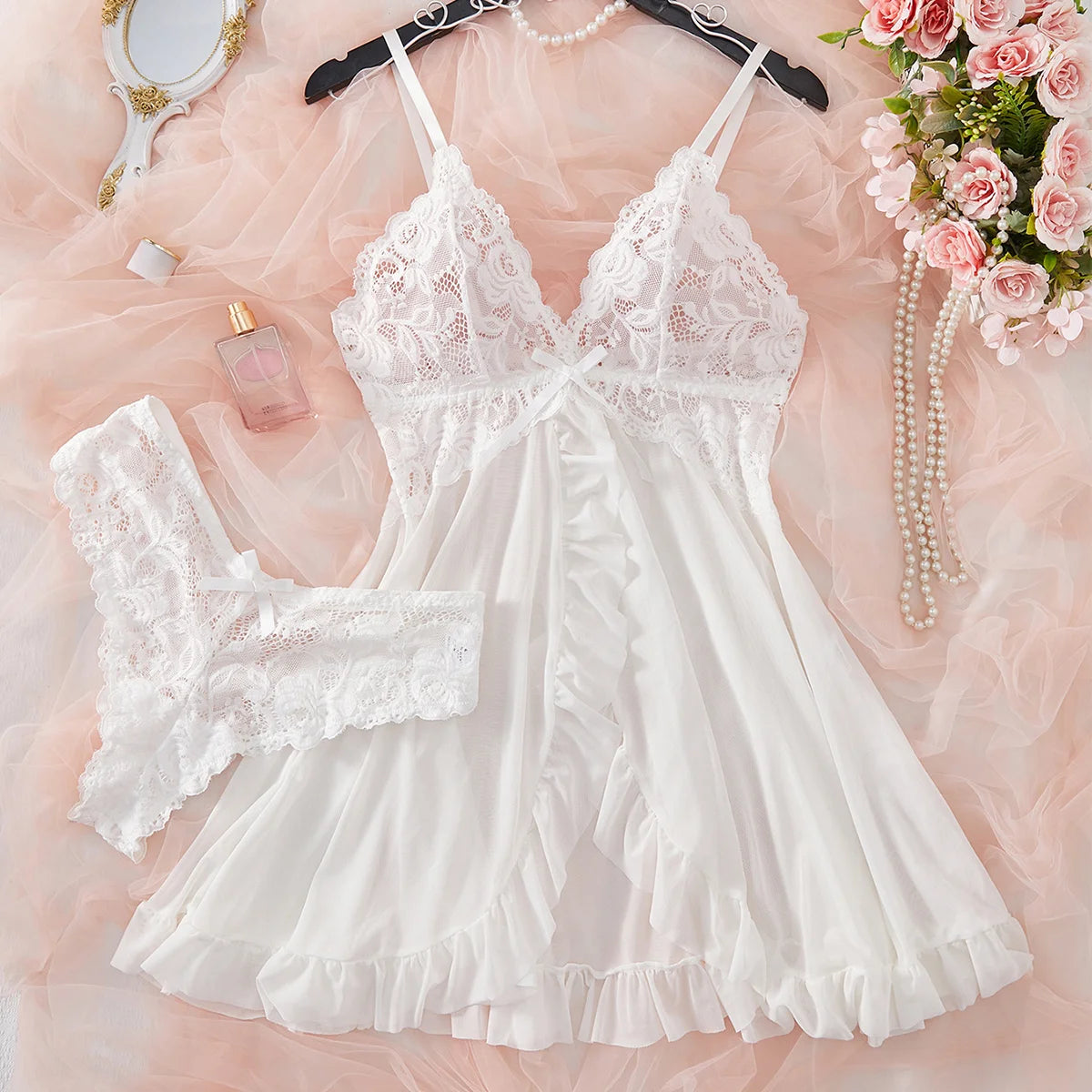 Sexy Lace Lingerie Set for Women, Erotic Bra Nightdress. (Conjunto de lencería de encaje sexy para mujer, camisón con sujetador erótico).